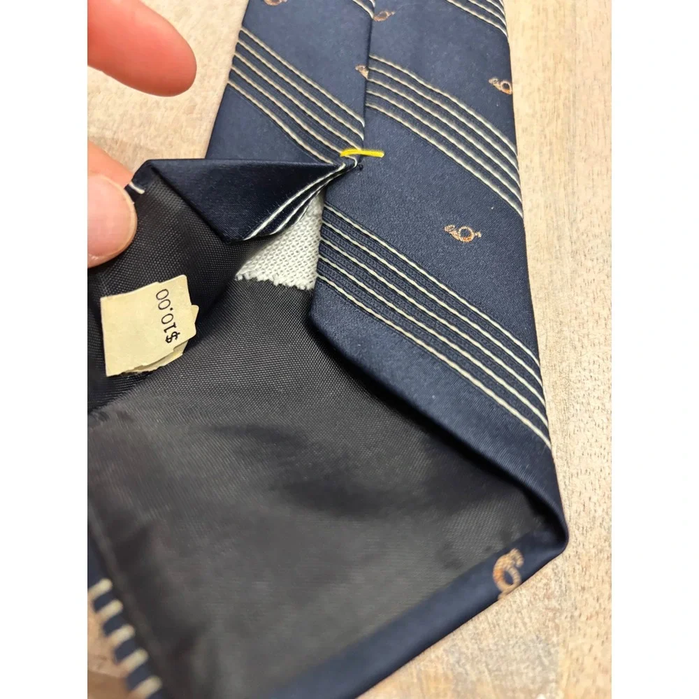 Burlington Gent Mens Navy Blue Striped Crest Pattern Polyester Necktie